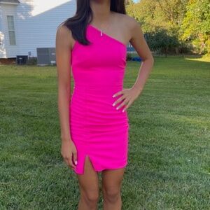 Betsy & Adam Women Pink Slitted Zippered Sleeveless Asymmetrical Party Dress